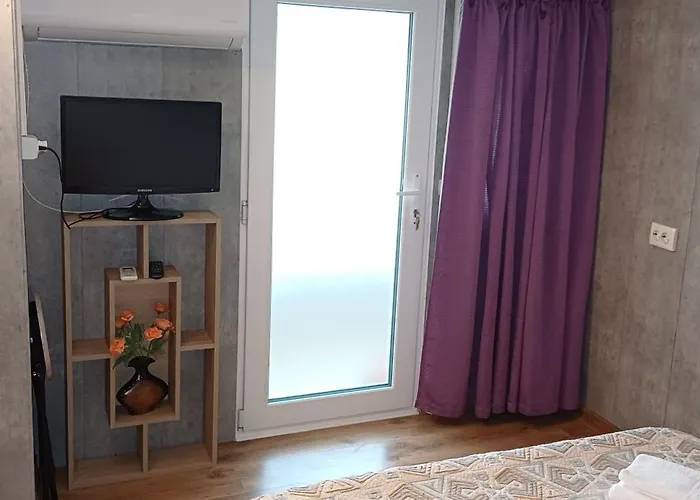 Charm Junior Észak-Eforie